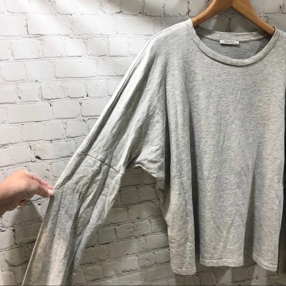 Zara Bell Sleeve Sweatshirt Pullover Gray Size Medium Loungewear - Picture 4 of 9